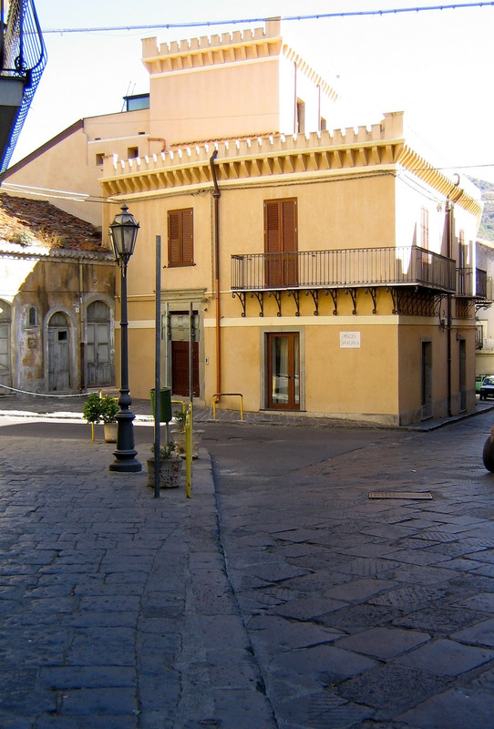 ''Sperlinga'' - Francavilla di Sicilia