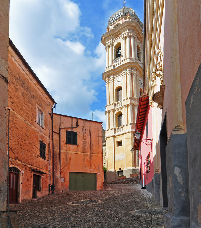 ''Piazza Cesare Battisti'' - Pompeiana