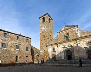In piazza a Civita