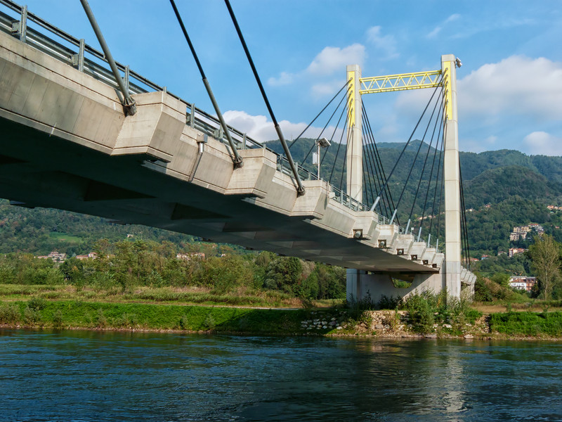 ''Giallo e grigio'' - Calolziocorte