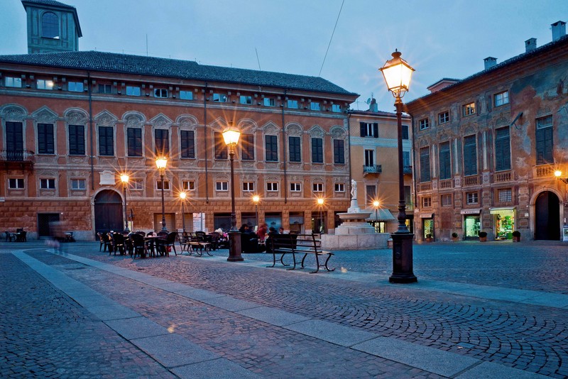 ''i palazzi dipinti'' - Novi Ligure