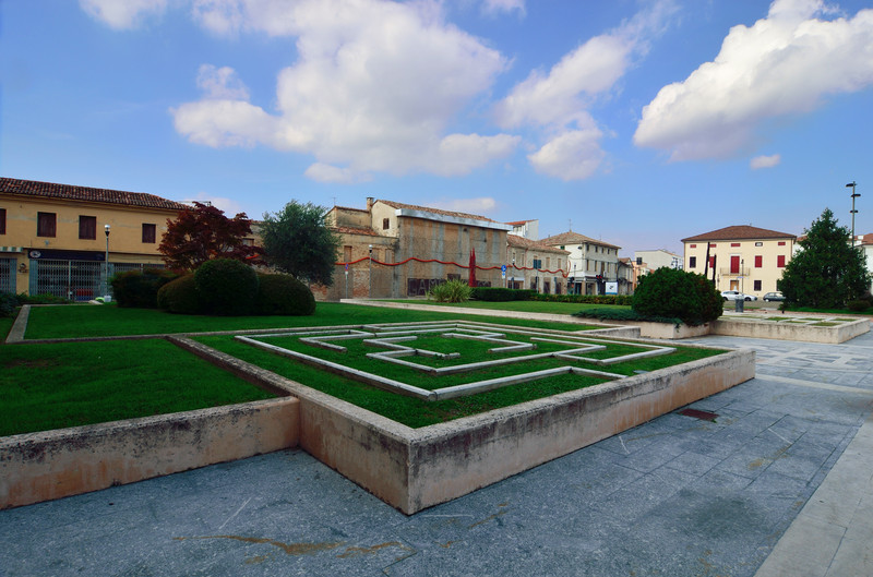 ''Labirinto'' - Abano Terme