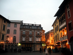 Piazza Paolo Diacono
