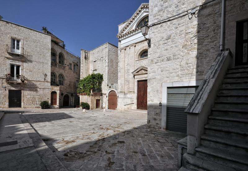 ''Piazza Benedettine'' - Giovinazzo