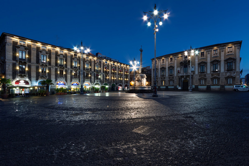 ''Kατάvη'' - Catania