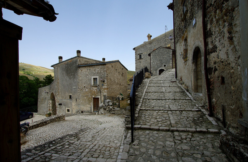 ''Tutto fermo'' - Santo Stefano di Sessanio