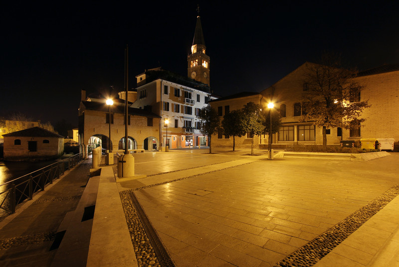 ''Piazza della Pescheria di notte'' - Portogruaro