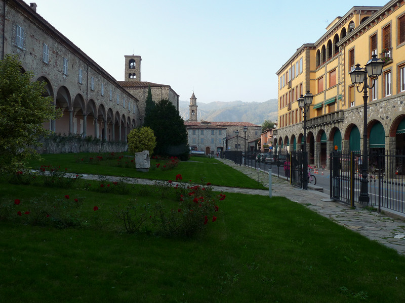 ''P.za Santa Fara'' - Bobbio