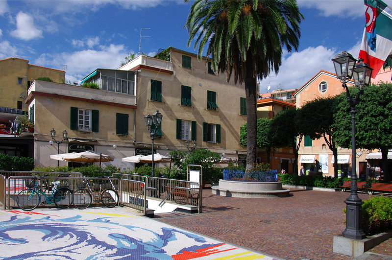 ''Piazza del Popolo'' - Albissola Marina