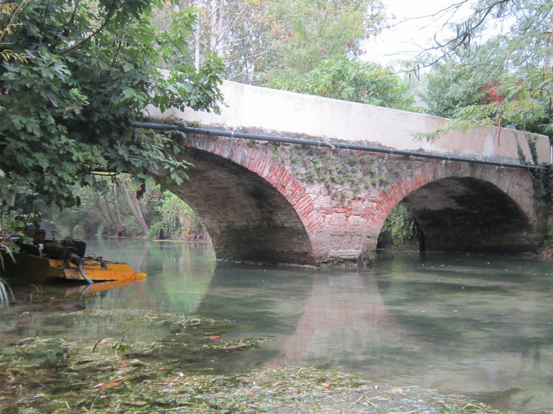 ''il taglia-alghe ormeggiato'' - San Martino Buon Albergo