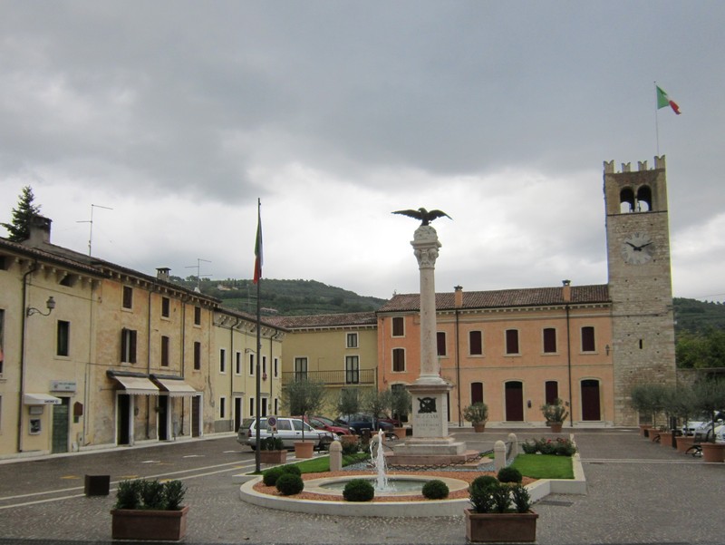 ''L’olio è meglio Sotto o Sopra?'' - Mezzane di Sotto