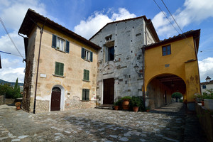 La piazzetta di S.Michele