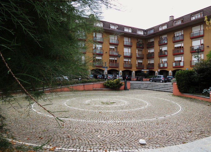 ''Piazza Sant’Ambrogio'' - Vanzaghello