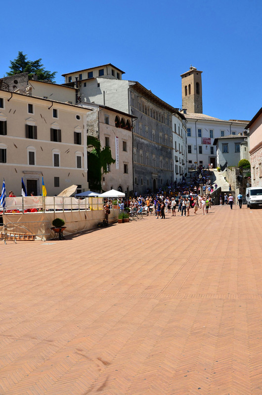 ''mediovale piazza'' - Spoleto
