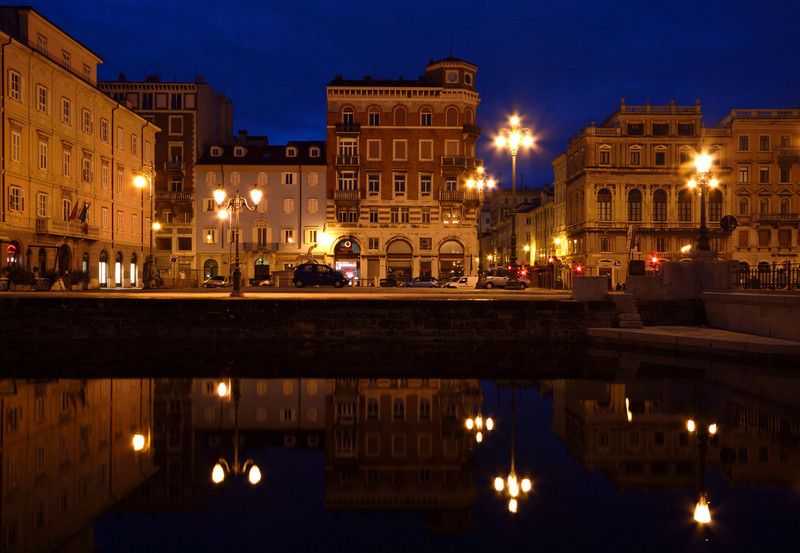 ''Alba giuliana'' - Trieste