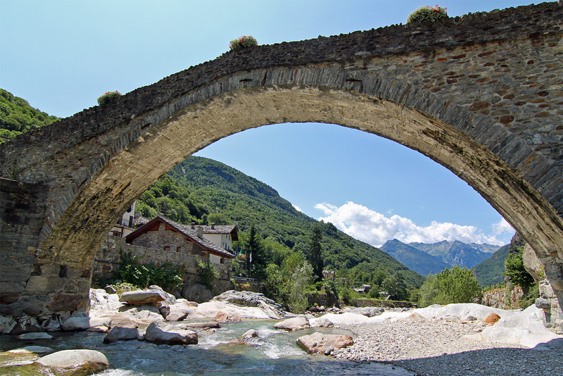 ''Sotto il ponte di Lillianes'' - Lillianes