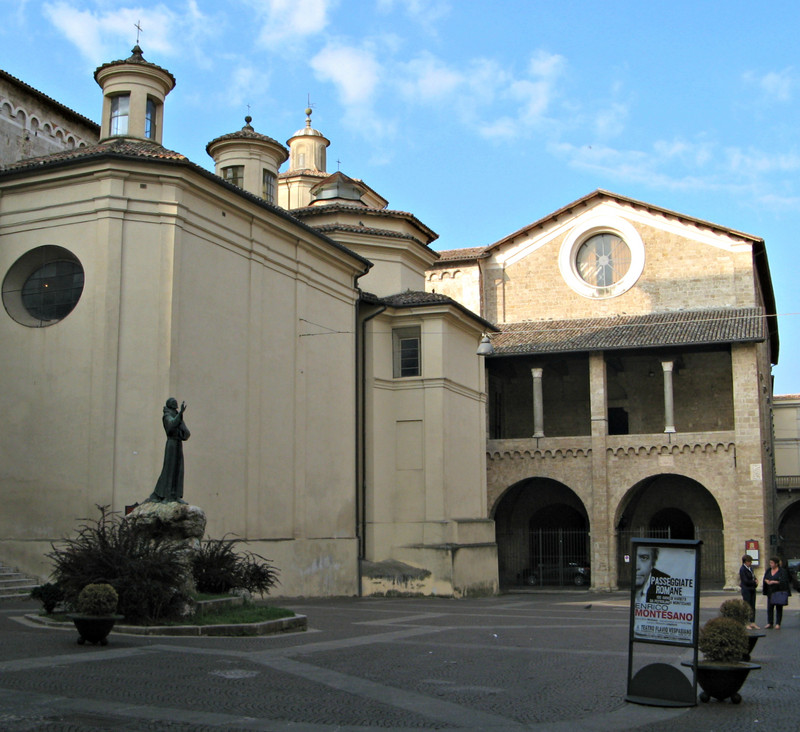 ''Piazza Mariano Vittori'' - Rieti