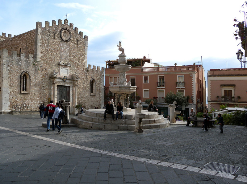 ''Piazza del Duomo'' - Taormina