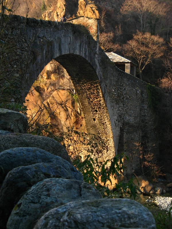 ''L’altro lato del diavolo'' - Lanzo Torinese