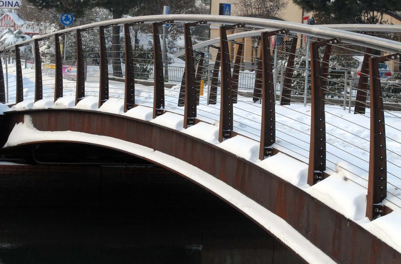 ''Profili nel bianco'' - Cervia