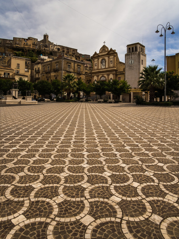 ''Piazza Umberto'' - Calascibetta