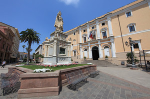 piazza Eleonora