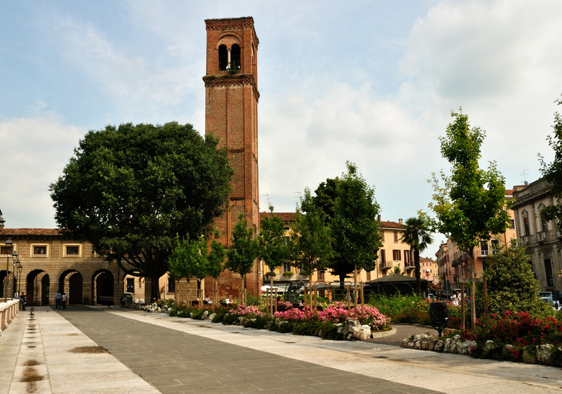 ''Piazza Martiri di Belfiore'' - Mantova