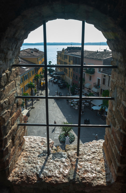 ''Piazza del Castello'' - Sirmione