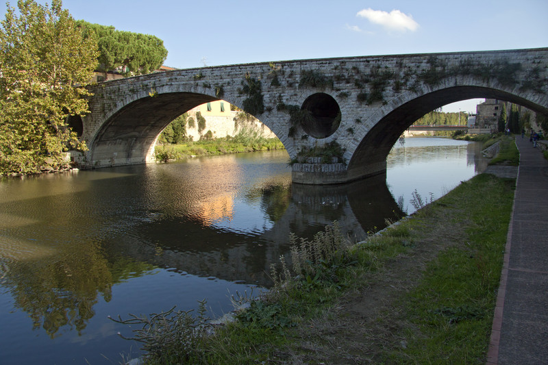 ''…che l’ oggi restasse oggi senza domani…'' - Prato