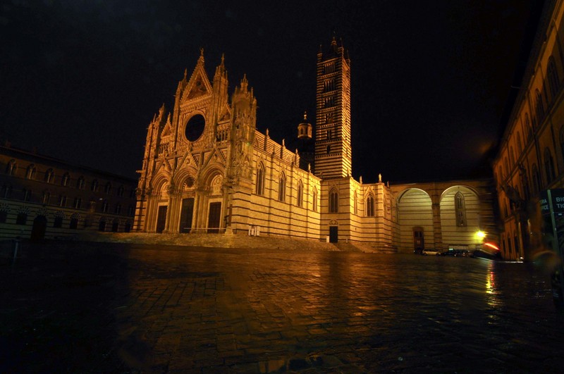 ''Piazza del Duomo'' - Siena
