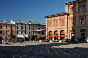 All’ombra del campanile