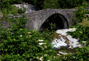 un arco antico