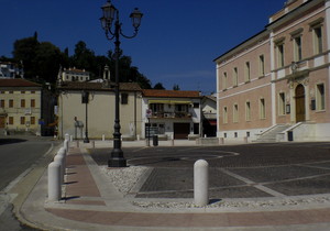 Nuova piazza e municipio