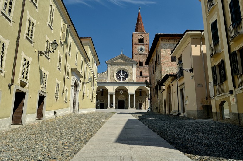 ''Ripida piazza'' - Acqui Terme