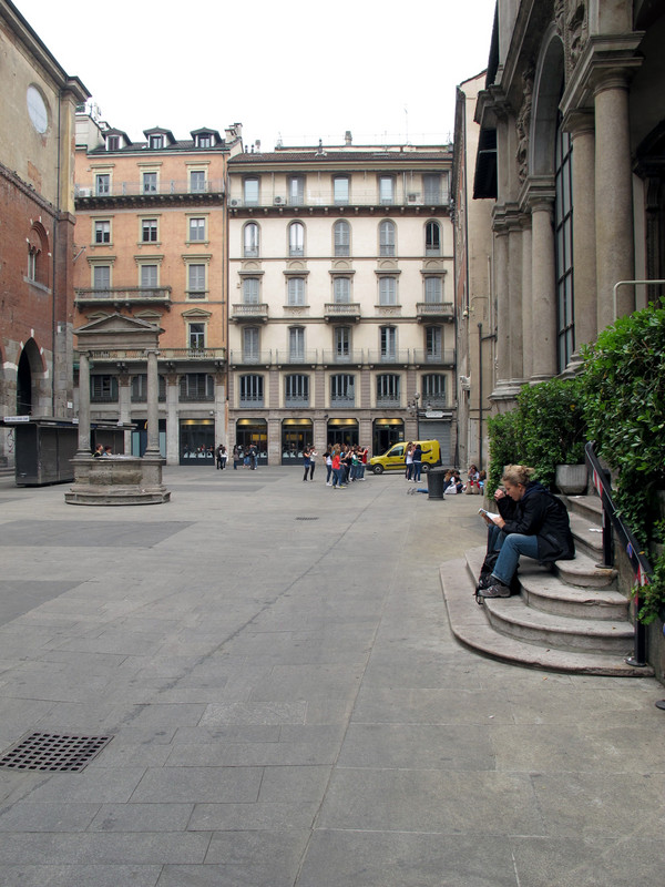 ''Leggere in piazza'' - Milano