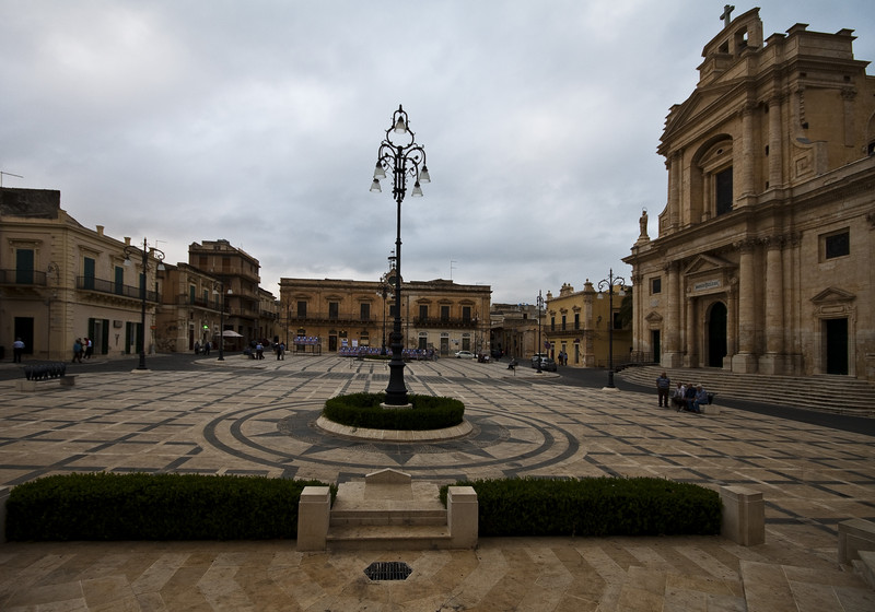 ''P.zza Garibaldi.'' - Rosolini