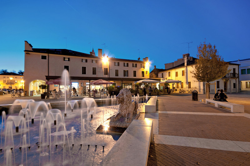 ''Piazza Errera'' - Mirano