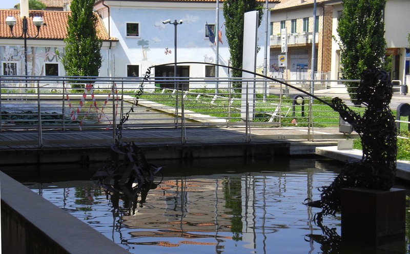 ''Pescatore in ombra'' - Montebelluna