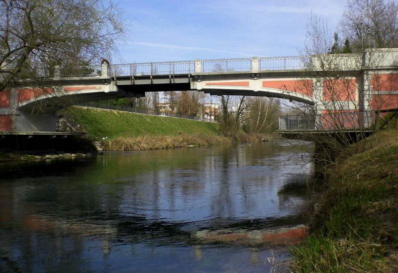 ''Riflessioni in  rosa'' - Pordenone