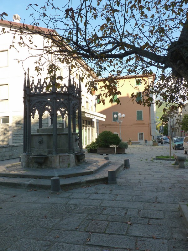 ''La fontana in ghisa'' - Arcidosso