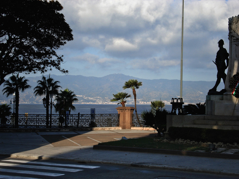 ''Da li si vede la Sicilia'' - Reggio Calabria