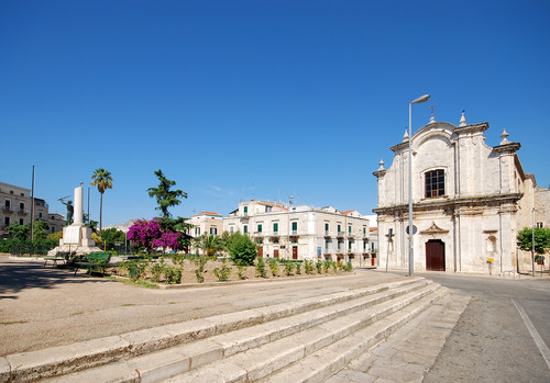 156087-800x558 156087-800x558