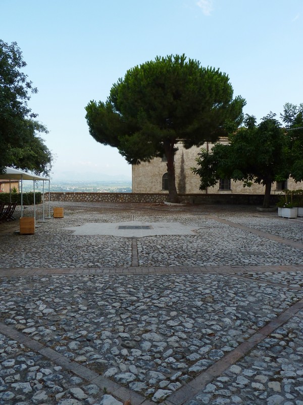 ''Piazzetta del centro'' - Minturno