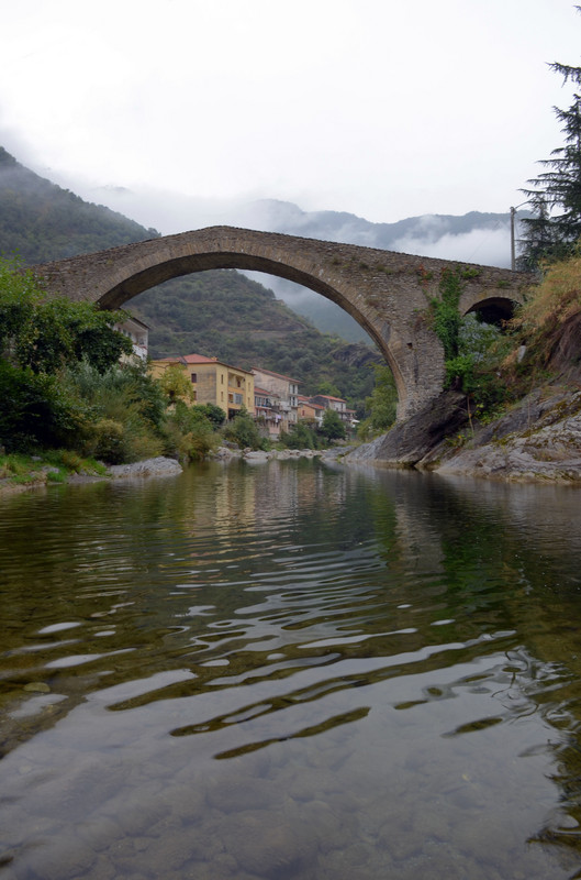 ''Nebbia su Badalucco'' - Badalucco