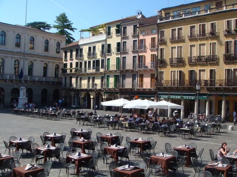 ''COFFEE BREAK'' - Padova