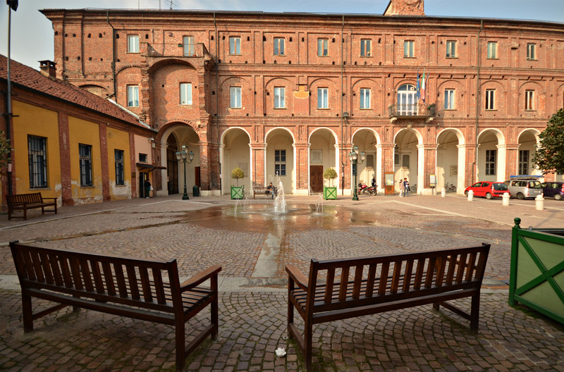 ''In relax gustandomi i nocciolini'' - Chivasso