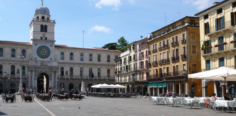''pronti per la colazione'' - Padova
