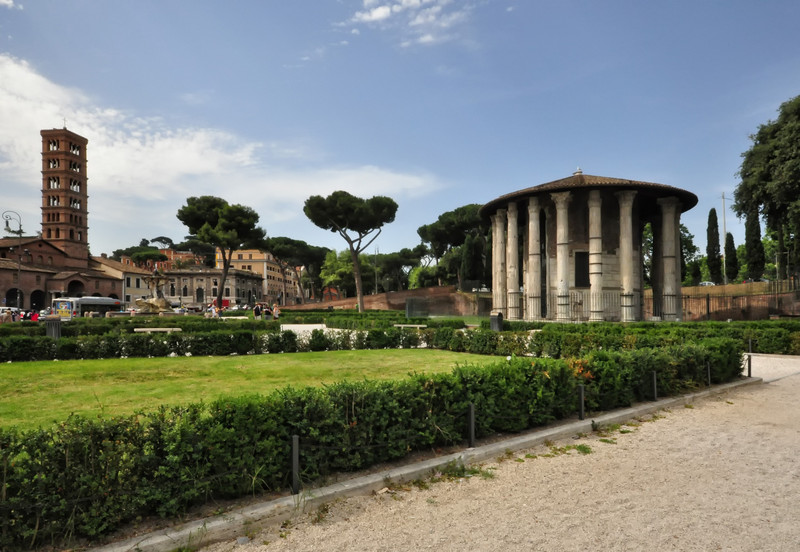 ''un tempietto in piazza'' - Roma