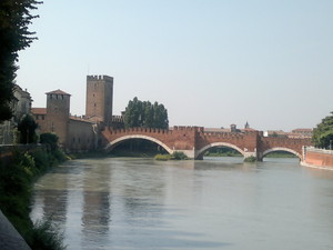 Ponte Scaligero 1