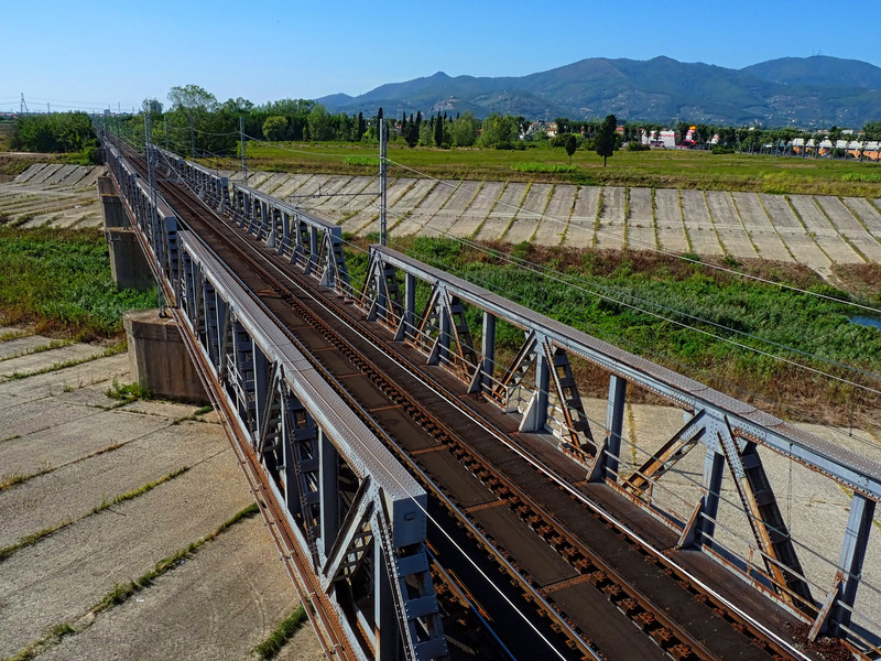 ''Linee di fuga'' - Pontedera